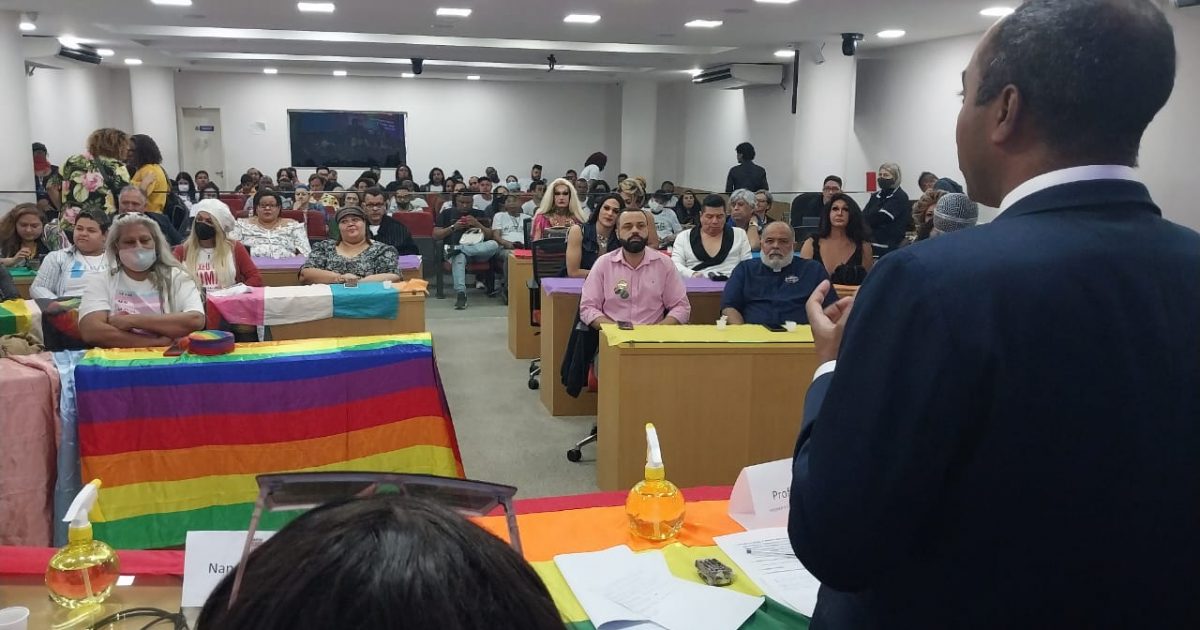 Mandato do vereador Prof. Josemar organiza solenidade em homenagem ao mês do orgulho LGBTQIA+