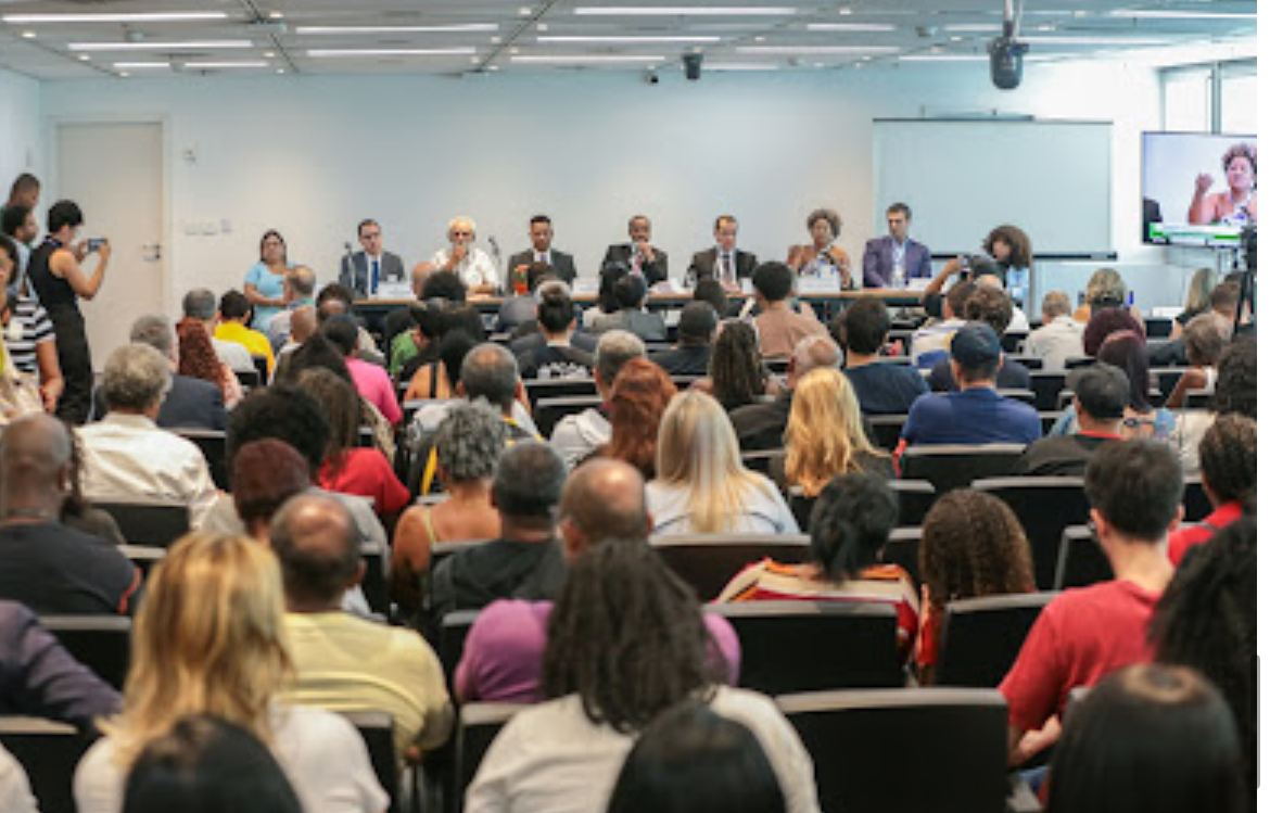 Em Audiência Pública na Alerj, Deputado Prof. Josemar defende redução da tarifa do MetrôRio e transparência em dados que definem valores
