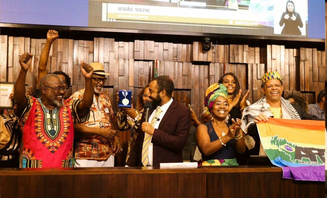 Sessão solene para o Movimento Negro Unificado (MNU) lota a Alerj, por iniciativa do deputado Prof.Josemar (PSOL)