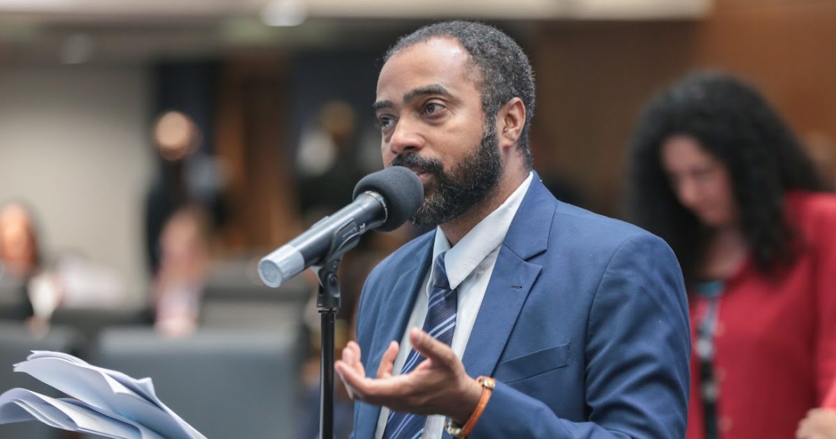 Requerimento do Prof.Josemar é aprovado e Washington Reis será convocado para explicações na Alerj