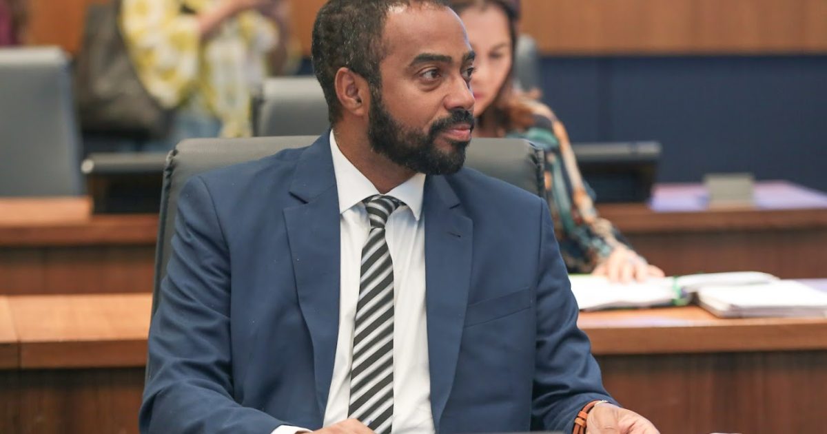Prof.Josemar (PSOL) pede na Alerj convocação de Whashington Reis para explicar preço abusivo das passagens do Metrô Rio