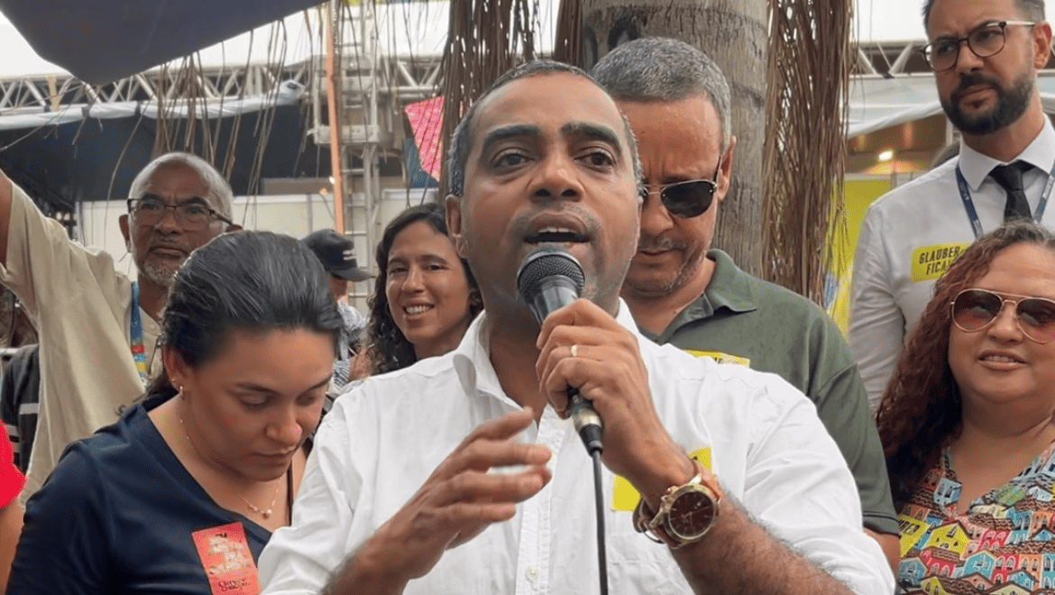 Prof. Josemar participa do ato “Glauber Fica” e denuncia perseguição política contra parlamentares combativos